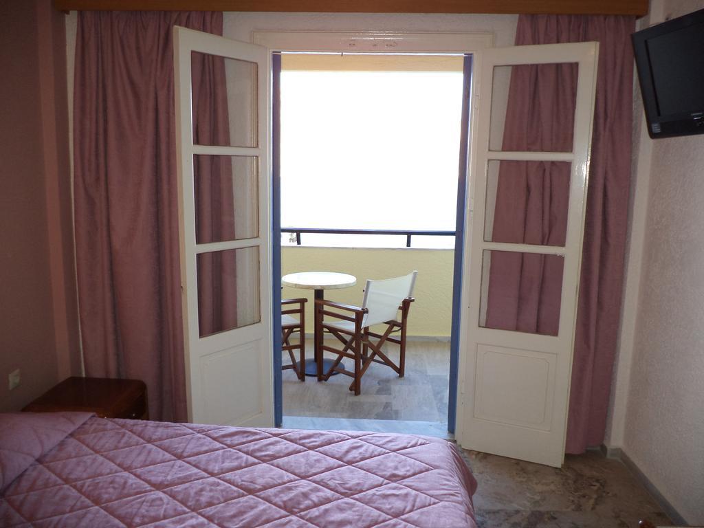 Hotel Philoxenia Masouri Habitación foto